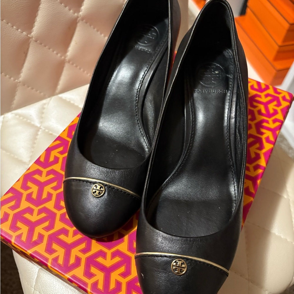 Tory Burch Black Leather Flats with Gold Medallion